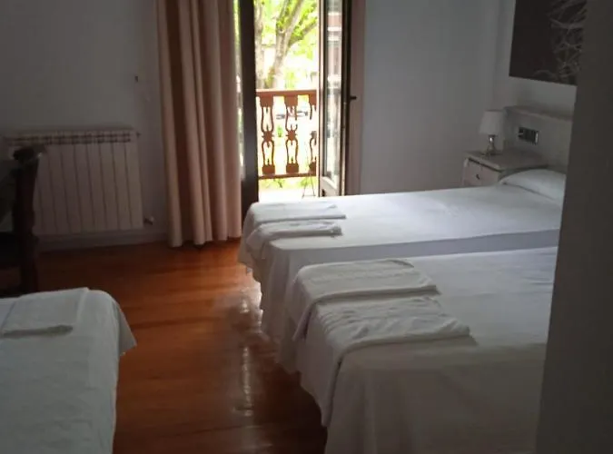 Pisuerga Hotel Proaza